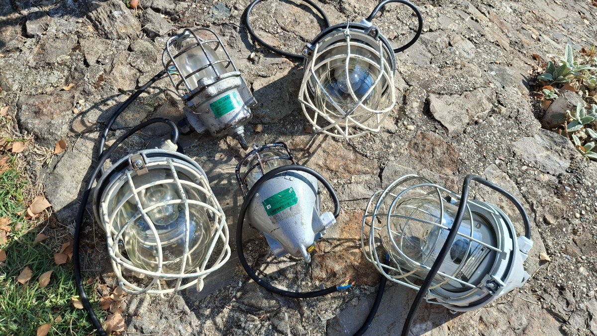 Lampe industrijske stare 5 kom