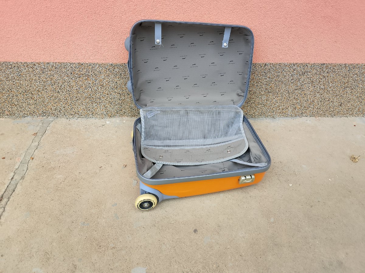 kofer gepard snizeno 20%