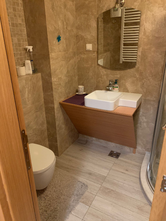 Izdajem potpuno namesten dvosoban stan 55 m2, Zvezdara, Zahumska 