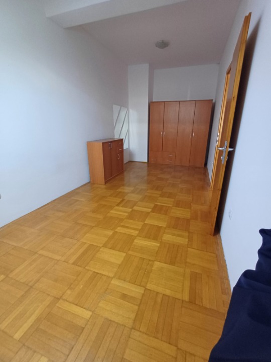 Komforan 3-soban stan u strogom centru Subotice