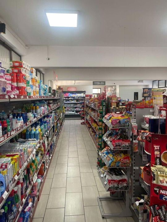 Prodajem poslovni prostor u Arilju