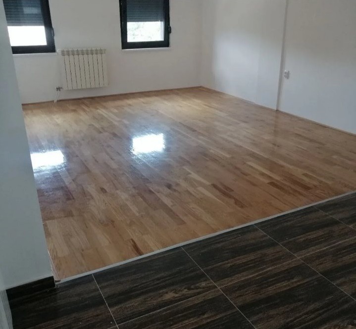 Prodajem stan u Pancevu 90m2