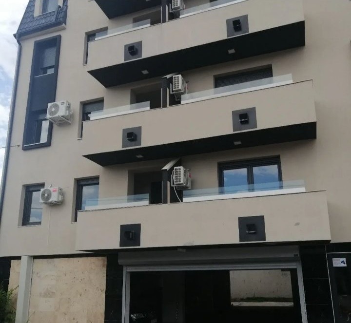 Prodajem stan u Pancevu 90m2