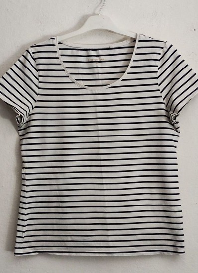 C&amp;A prugasta plavo bela majica vel.L/XL