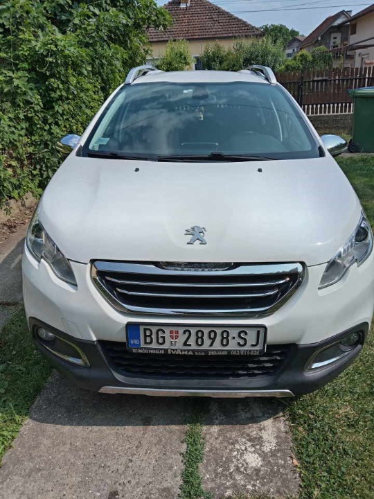 Pežo 2008.1.2turbo  benzin 2017. god  