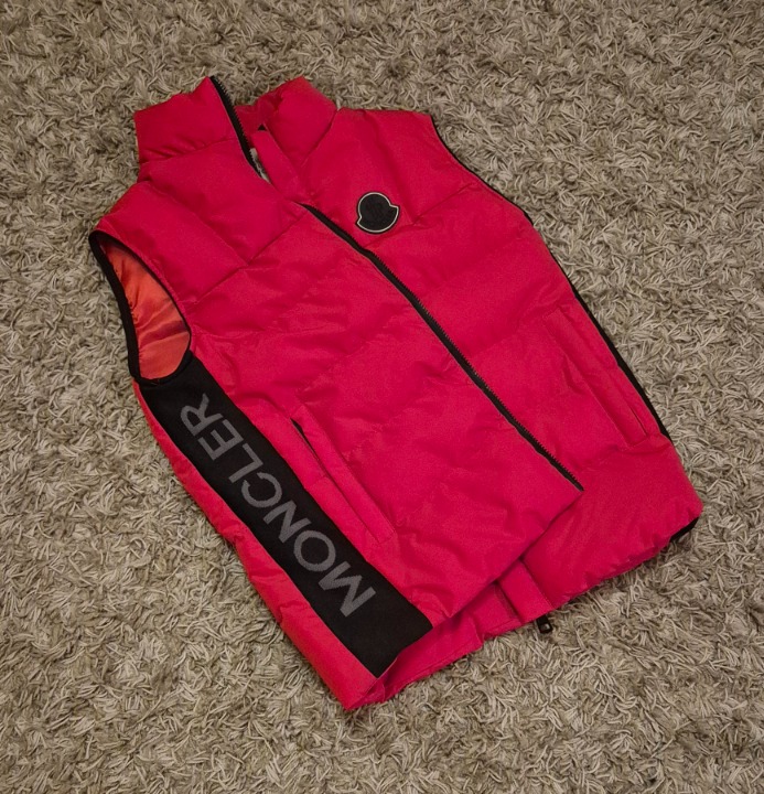 MONCLER prsluk