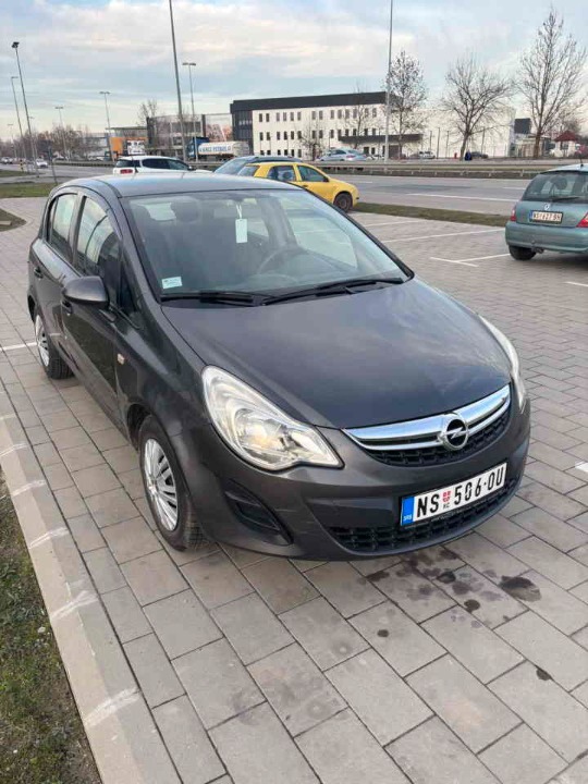 Opel Corsa D  1.2    2011. god   