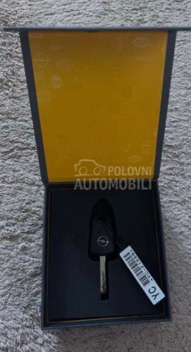 Opel Corsa D  1.2    2011. god   