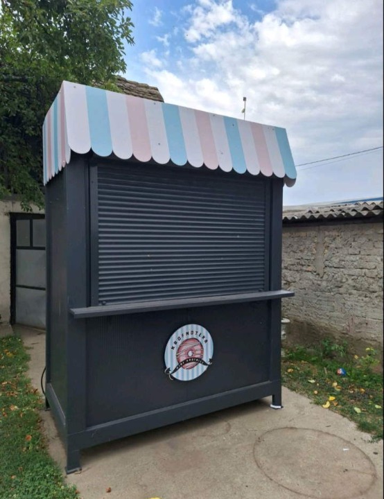 Na prodaju, kiosk/tezga dimenzije 2x1m