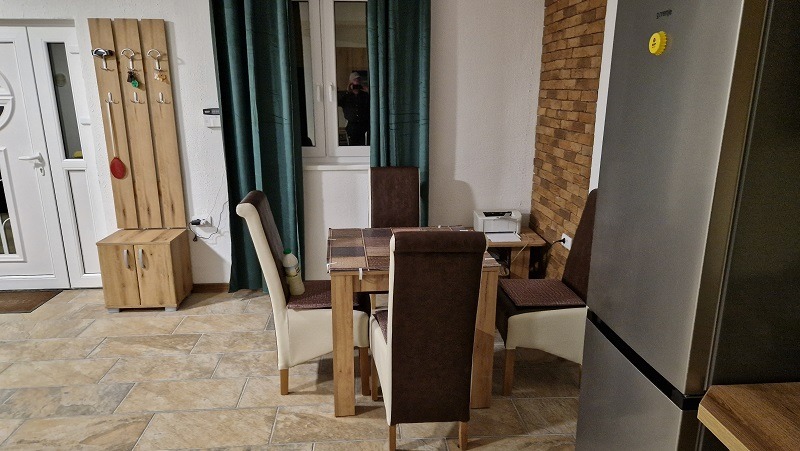 Prodaje se stambeni-vikend objekat Vinci-Golubac