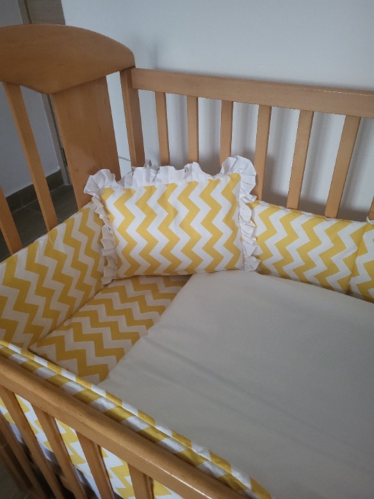 Komplet ogradica i posteljina za krevetac
