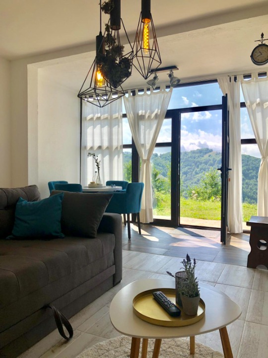 LUX apartman sa dvoristem i panoramskim pogledom na Kopaoniku